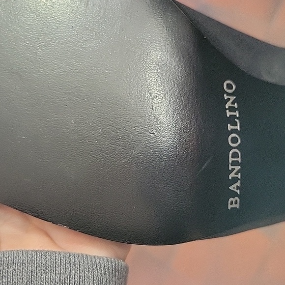 Bandolino black fabric 2 1/2in heel, square toed, wide heeled pumps Size 8.5 - Picture 8 of 8